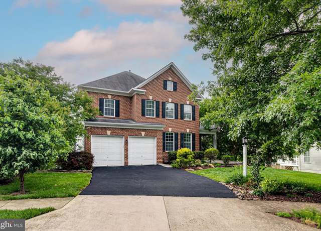 Property at 16309 Sandy Ridge Ct, Woodbridge, VA 22191, 5 beds, 4.5 baths