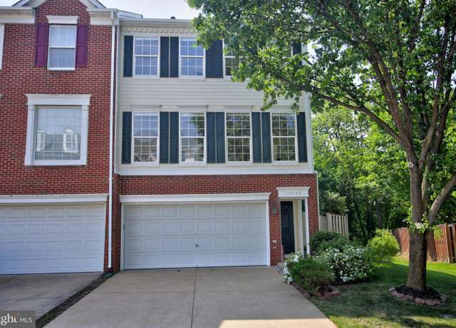 Property at 15648 Avocet Loop, Woodbridge, VA 22191, 3 beds, 3.5 baths