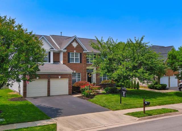 Property at 5736 Caribbean Ct, Haymarket, VA 20169, 5 beds, 3.5 baths