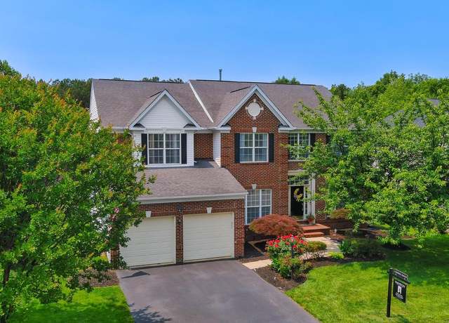 Property at 5736 Caribbean Ct, Haymarket, VA 20169, 5 beds, 3.5 baths