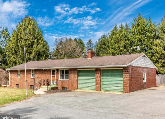 Property at 4412 Old National Pike, Middletown, MD 21769, 4 beds, 3 baths