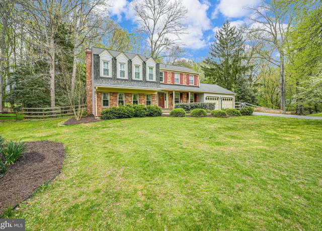 Property at 16701 George Washington Dr, Rockville, MD 20853, 4 beds, 2.5 baths