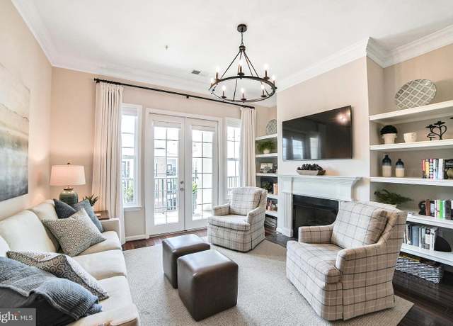 Property at 23 Arch Pl #475, Gaithersburg, MD 20878, 2 beds, 2.5 baths