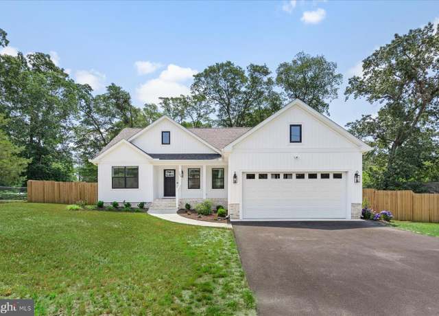 Property at 209 S Camden Ave, Fruitland, MD 21826, 3 beds, 2 baths