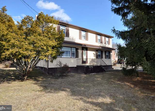 Property at 178 S Pemberton Rd, Pemberton, NJ 08068, 3 beds, 2 baths