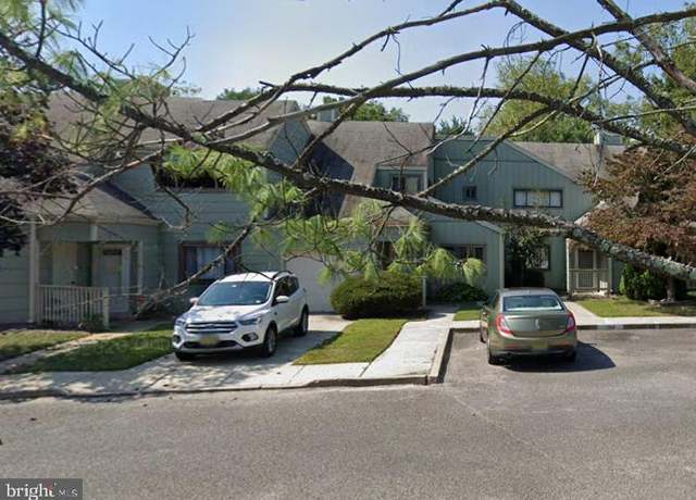 Property at 18 Glenwood Dr, Lindenwold, NJ 08021, 2 beds, 1.5 baths