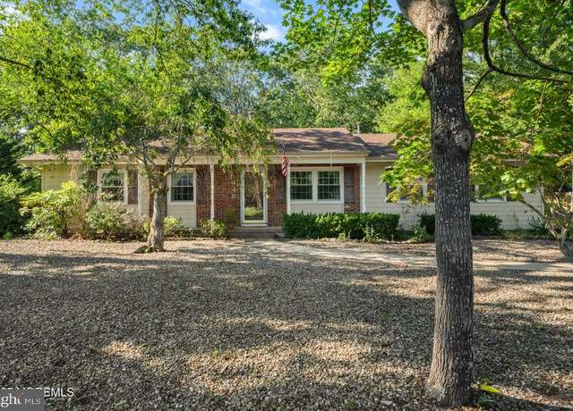Property at 446 Steuben Ave, Forked River, NJ 08731, 3 beds, 1.5 baths