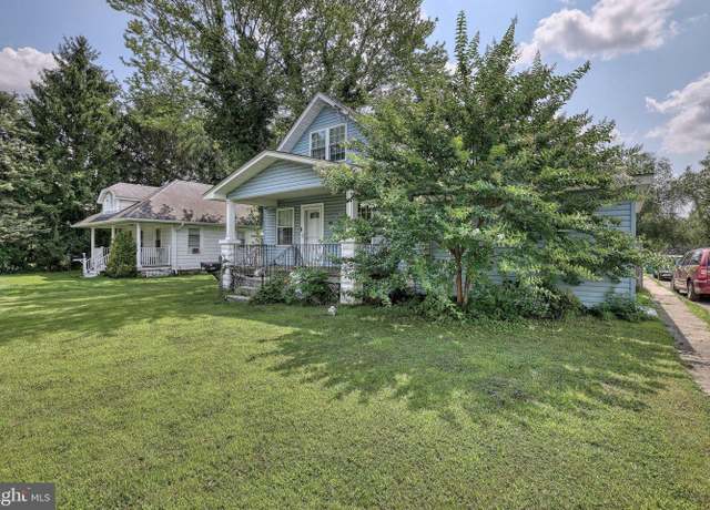 Property at 2800 New Falls Rd, Levittown, PA 19056, 4 beds, 2 baths