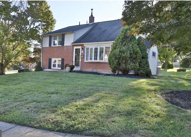 Property at 454 N Manor Dr, Media, PA 19063, 3 beds, 1.5 baths