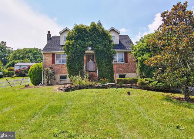 Property at 1365 N State St, Pottstown, PA 19464, 4 beds, 2 baths