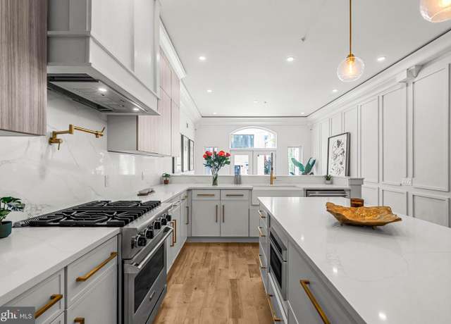 Property at 1146 N 3rd St, Philadelphia, PA 19123, 4 beds, 5 baths