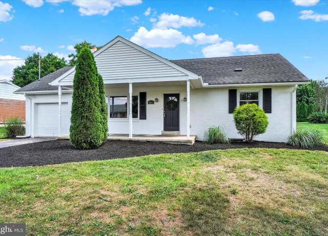Property at 2351 Birch Rd, York, PA 17408, 4 beds, 1.5 baths