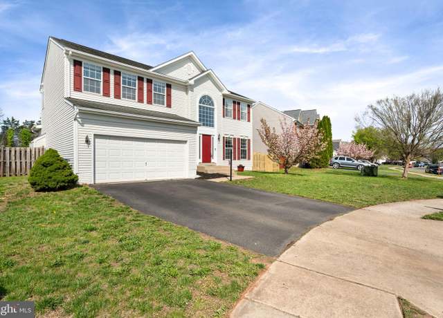 Property at 10820 Lord Chancellor Ln, Bealeton, VA 22712, 5 beds, 3.5 baths