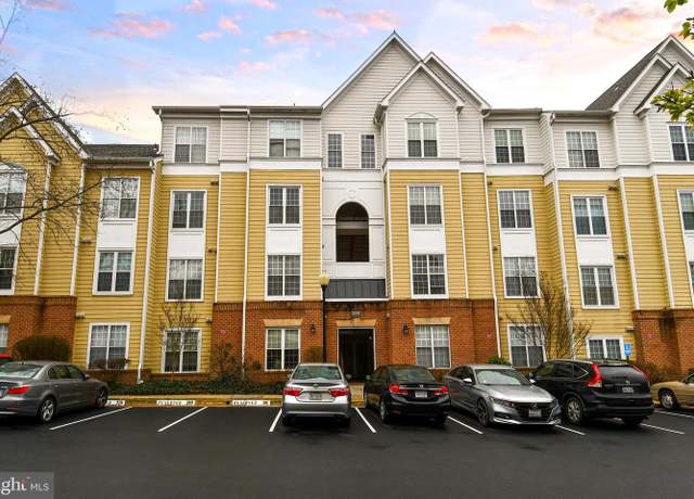 Property at 2103 Highcourt Ln #101, Herndon, VA 20170, 2 beds, 2 baths