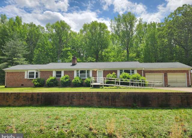 Property at 15498 Fleming St, King George, VA 22485, 4 beds, 3 baths