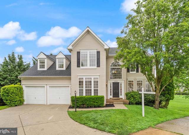 Property at 43205 Cardston Pl, Leesburg, VA 20176, 4 beds, 3 baths