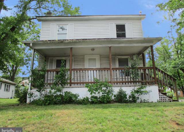 Property at 213 N Timber Way, Broadway, VA 22815, 3 beds, 1 bath