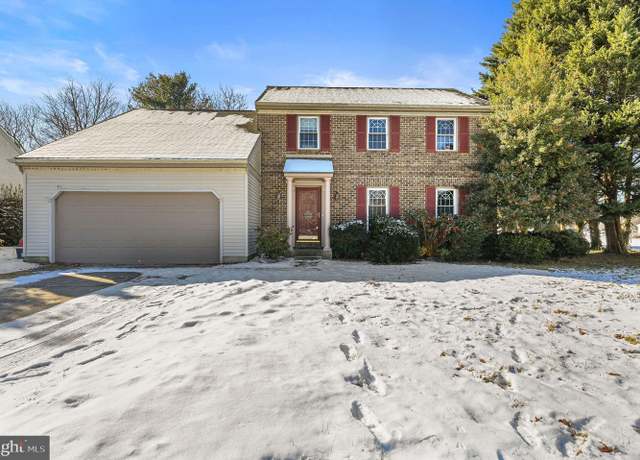 Property at 2 Pewter Ct, Dover, DE 19904, 4 beds, 2.5 baths