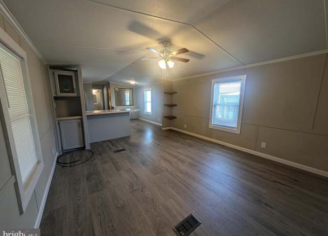 Property at 18 Hammock Trl, Middle River, MD 21220, 2 beds, 2 baths