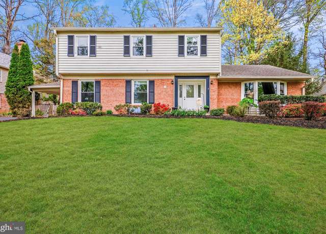 Property at 3 Harrowgate Ct, Potomac, MD 20854, 4 beds, 3 baths