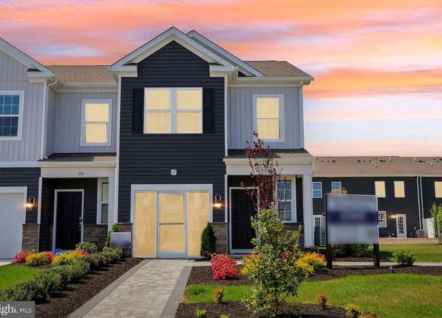 Property at 229 Hermosa Dr, Egg Harbor Township, NJ 08234, 3 beds, 2.5 baths