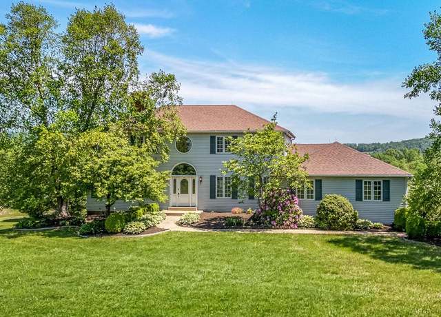 Property at 337 Grist Mill Rd, Boyertown, PA 19512, 5 beds, 3 baths