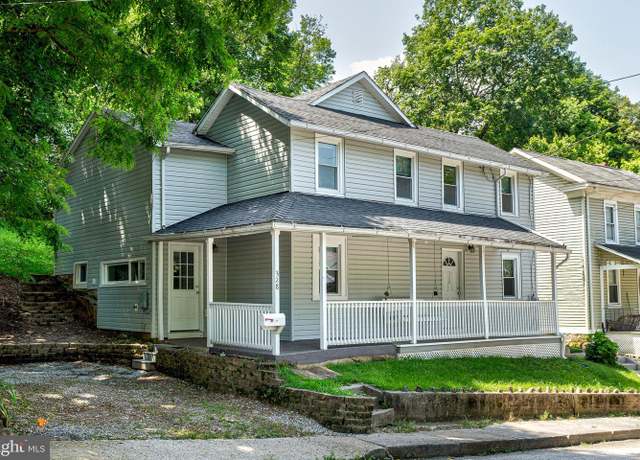 Property at 328 E Logan St, Bellefonte, PA 16823, 3 beds, 2.5 baths