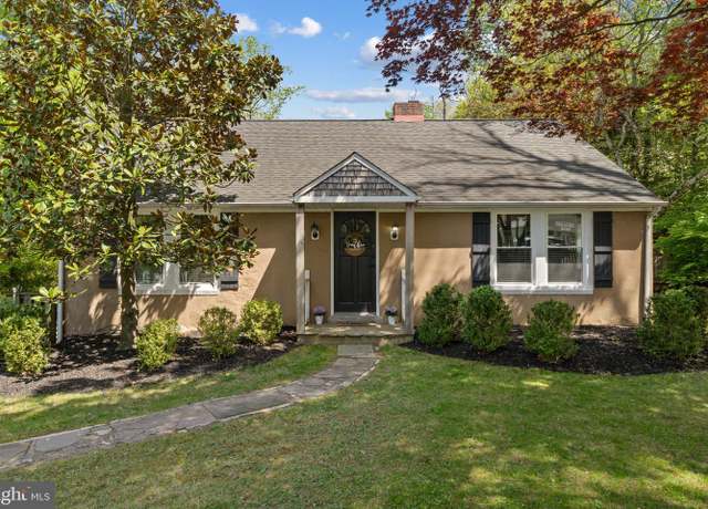 Property at 1113 Pottstown Pike, West Chester, PA 19380, 5 beds, 3 baths