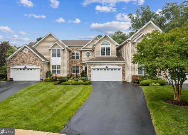 Property at 45 Ashtree Ln, Malvern, PA 19355, 4 beds, 3.5 baths