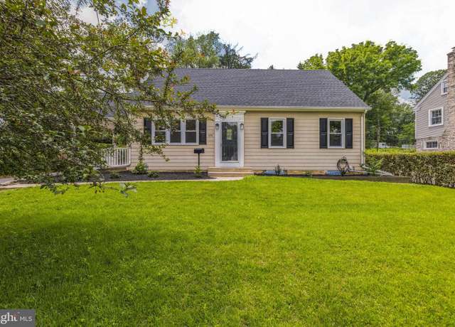 Property at 424 N Rolling Rd, Springfield, PA 19064, 3 beds, 2.5 baths