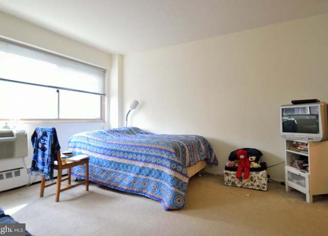 Property at 2101-17 Chestnut St #1701, Philadelphia, PA 19103, 1 bath