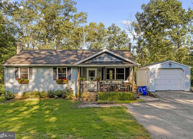 Property at 16292 Maddox Rd, Stewartstown, PA 17363, 4 beds, 1.5 baths