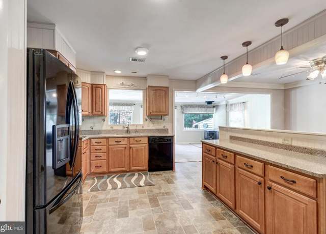 Property at 19531 Middletown Rd, Freeland, MD 21053, 4 beds, 3 baths