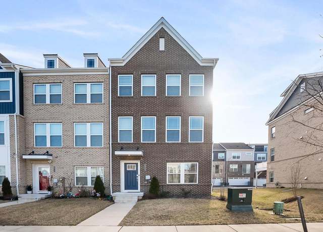 Property at 6954 Farragut Dr, Bryans Road, MD 20616, 3 beds, 3 baths