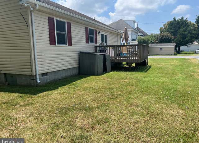 Property at 101 Commerce St, Hurlock, MD 21643, 3 beds, 2 baths