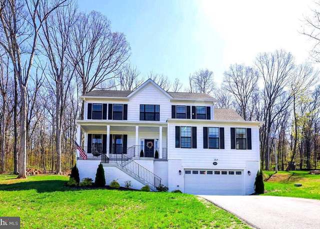 Property at 7219 Dogwood Ln, Middletown, MD 21769, 5 beds, 4.5 baths