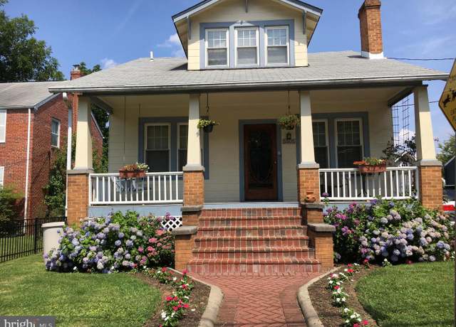 Property at 5505 43rd Ave, Hyattsville, MD 20781, 4 beds, 2 baths