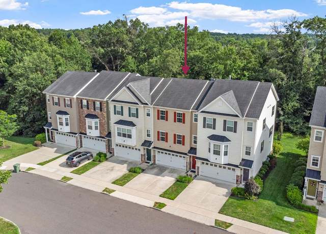 Property at 38 Keegan Ct, Marlton, NJ 08053, 3 beds, 2.5 baths