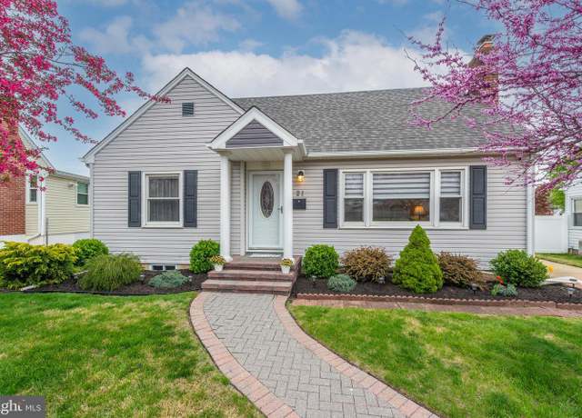 Property at 21 Godfrey Dr, Hamilton, NJ 08610, 4 beds, 2 baths