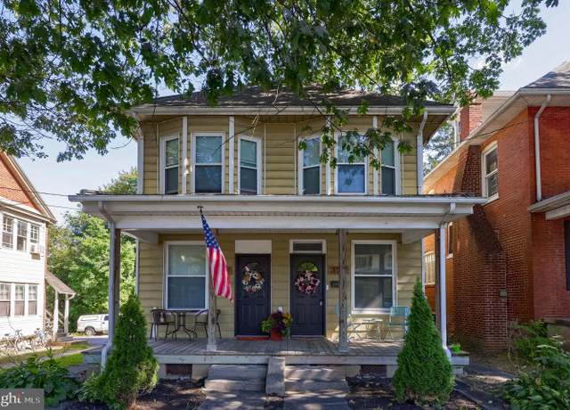 Property at 327-329 W Main St, Ephrata, PA 17522, 6 beds, 2 baths