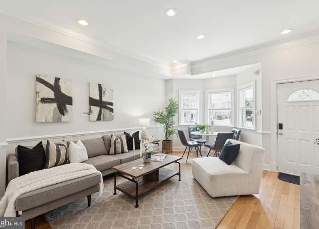 Property at 2403 Christian St, Philadelphia, PA 19146, 3 beds, 2.5 baths