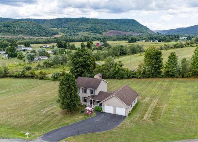 Property at 91 Carlton Dr, Covington, PA 16917, 3 beds, 1.5 baths
