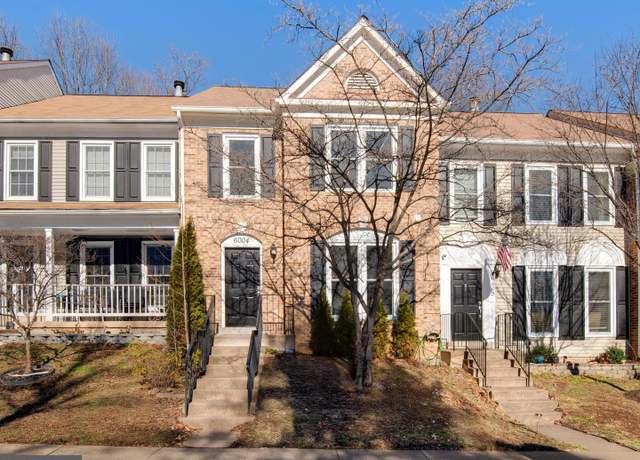 Property at 6004 Rockton Ct, Centreville, VA 20121, 3 beds, 2.5 baths