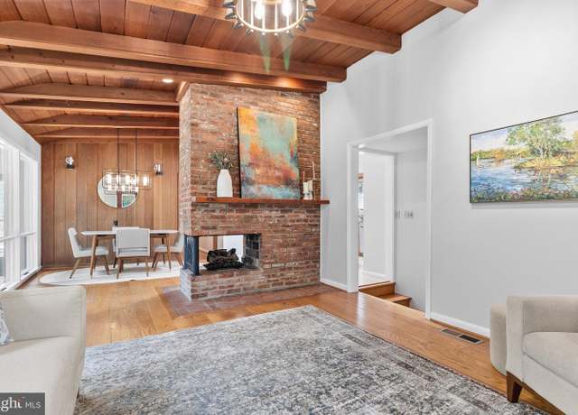 Property at 3428 Executive Ave, Falls Church, VA 22042, 4 beds, 2 baths