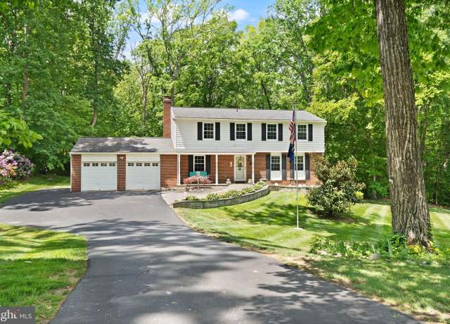 Property at 11580 Hicks Ct, Manassas, VA 20112, 4 beds, 3.5 baths