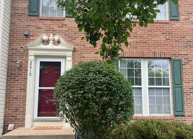 Property at 2610 Grayton Ln, Woodbridge, VA 22191, 4 beds, 3.5 baths