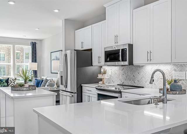 Property at 19803 Habitat Ter Unit 210J, Montgomery Village, MD 20886, 2 beds, 2 baths