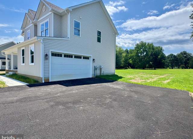 Property at 119 N Lake Dr, Stevensville, MD 21666, 4 beds, 2.5 baths