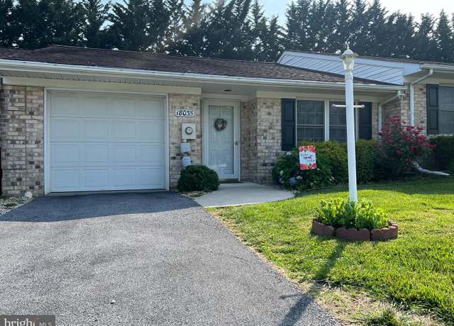 Property at 18035 Pin Oak Rd, Hagerstown, MD 21740, 2 beds, 2 baths