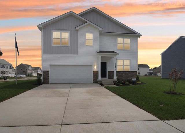 Property at 116 Malibu Dr, Egg Harbor Township, NJ 08234, 5 beds, 3 baths